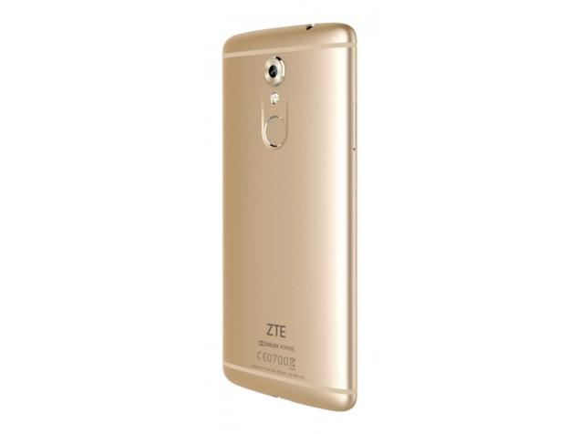 ZTE Axon 7 mini