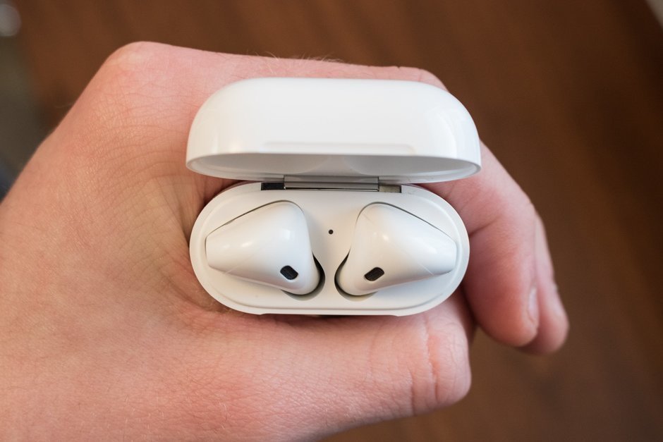 Apples-AirPods-2-will-help-the-hearables-segment-triple-in-size